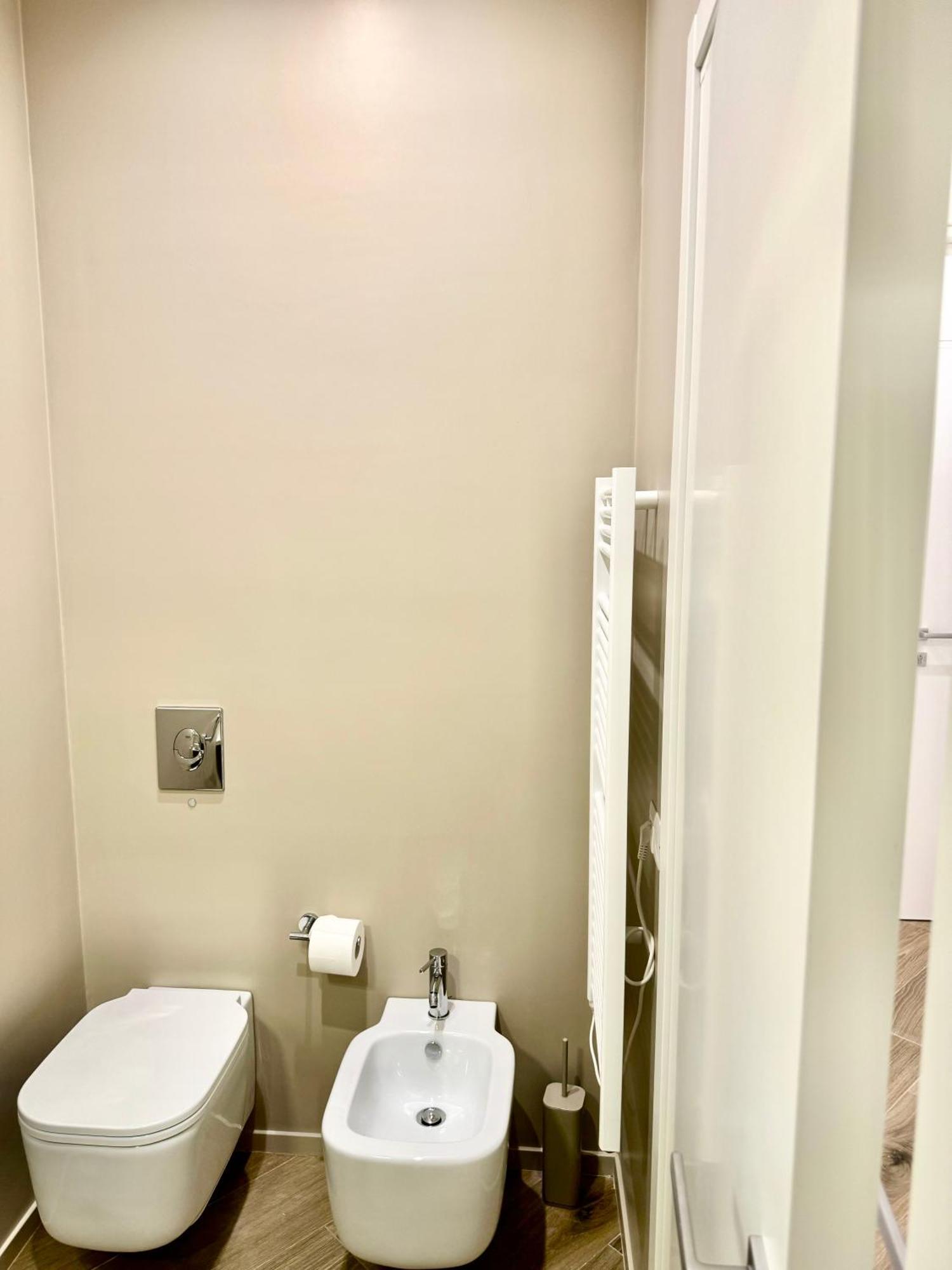 Dimora Fralu Hotel Бари Екстериор снимка