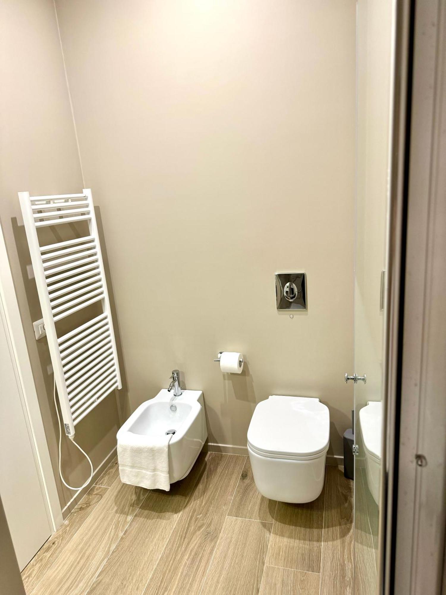Dimora Fralu Hotel Бари Екстериор снимка