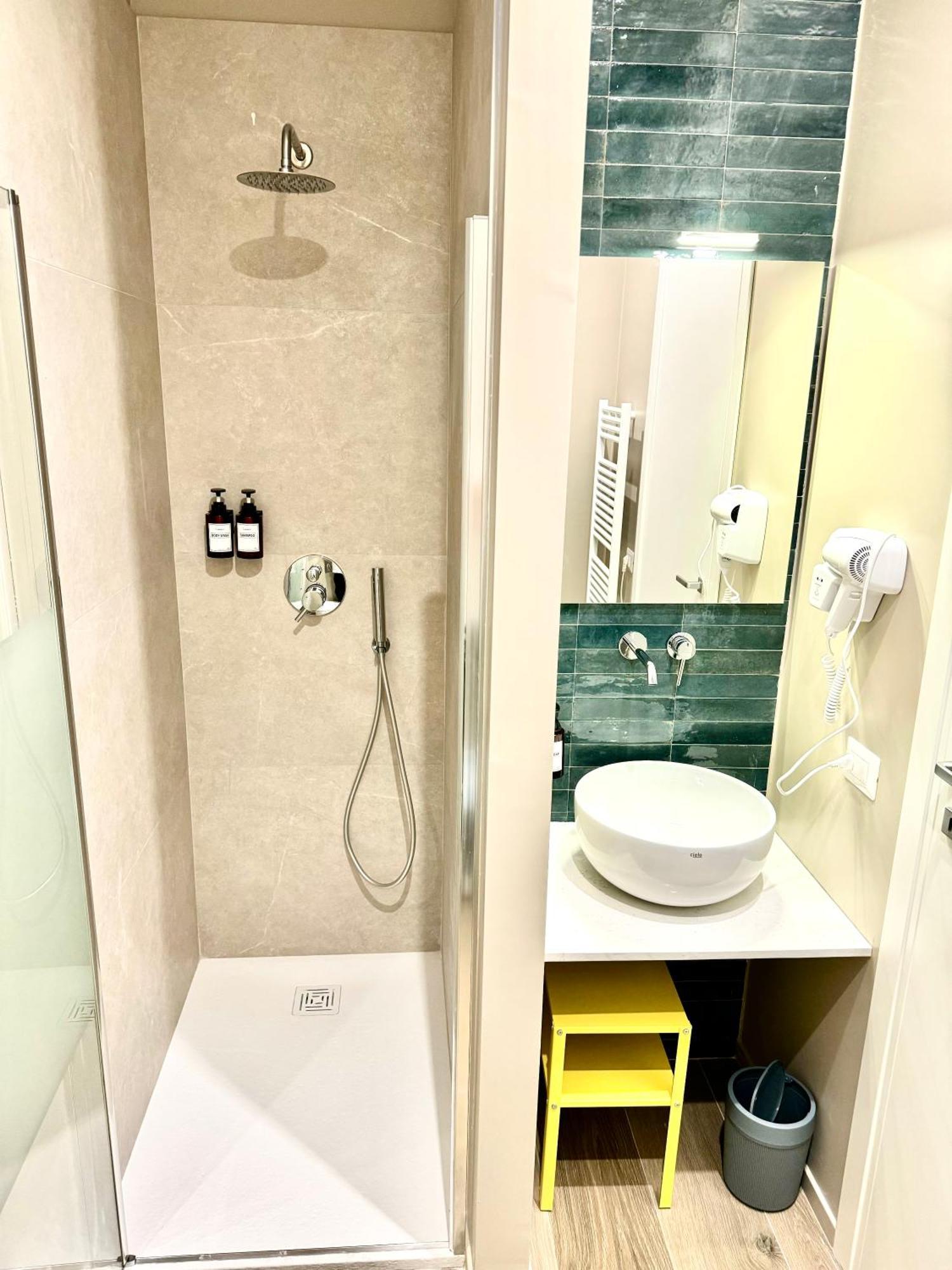 Dimora Fralu Hotel Бари Екстериор снимка