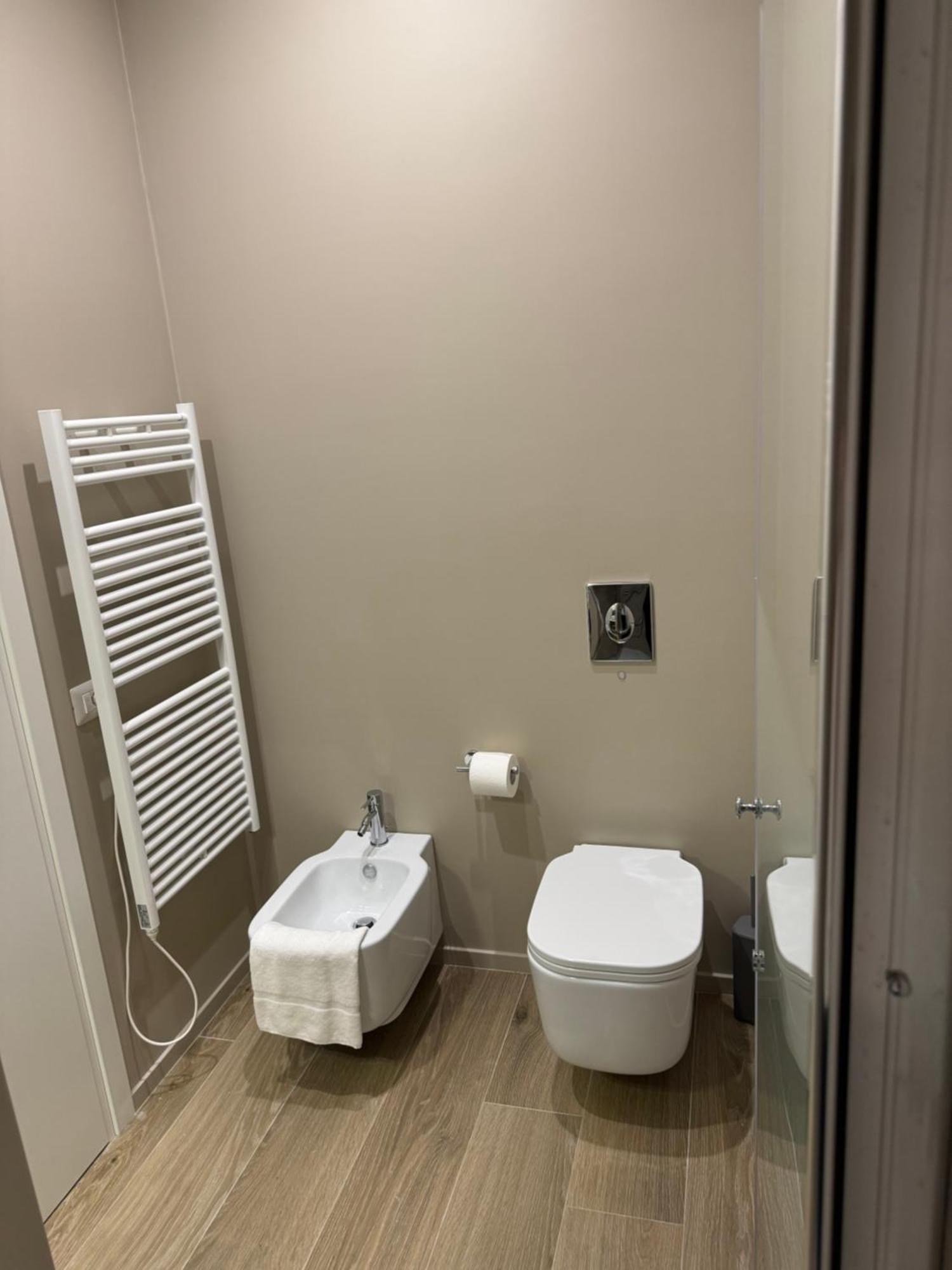 Dimora Fralu Hotel Бари Екстериор снимка