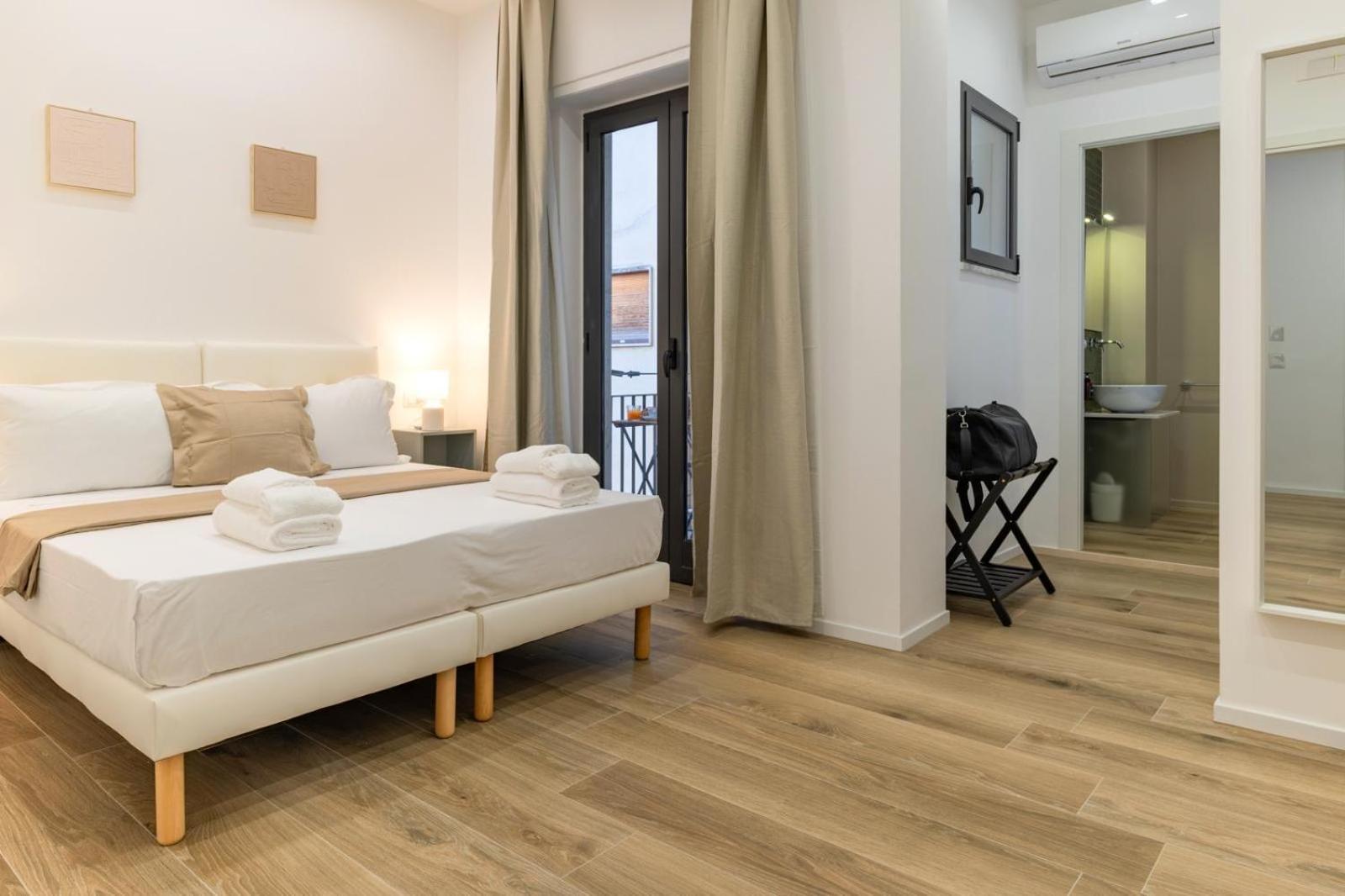 Dimora Fralu Hotel Бари Екстериор снимка