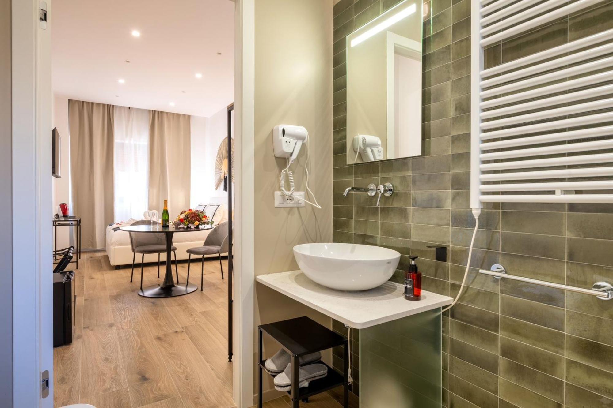 Dimora Fralu Hotel Бари Екстериор снимка