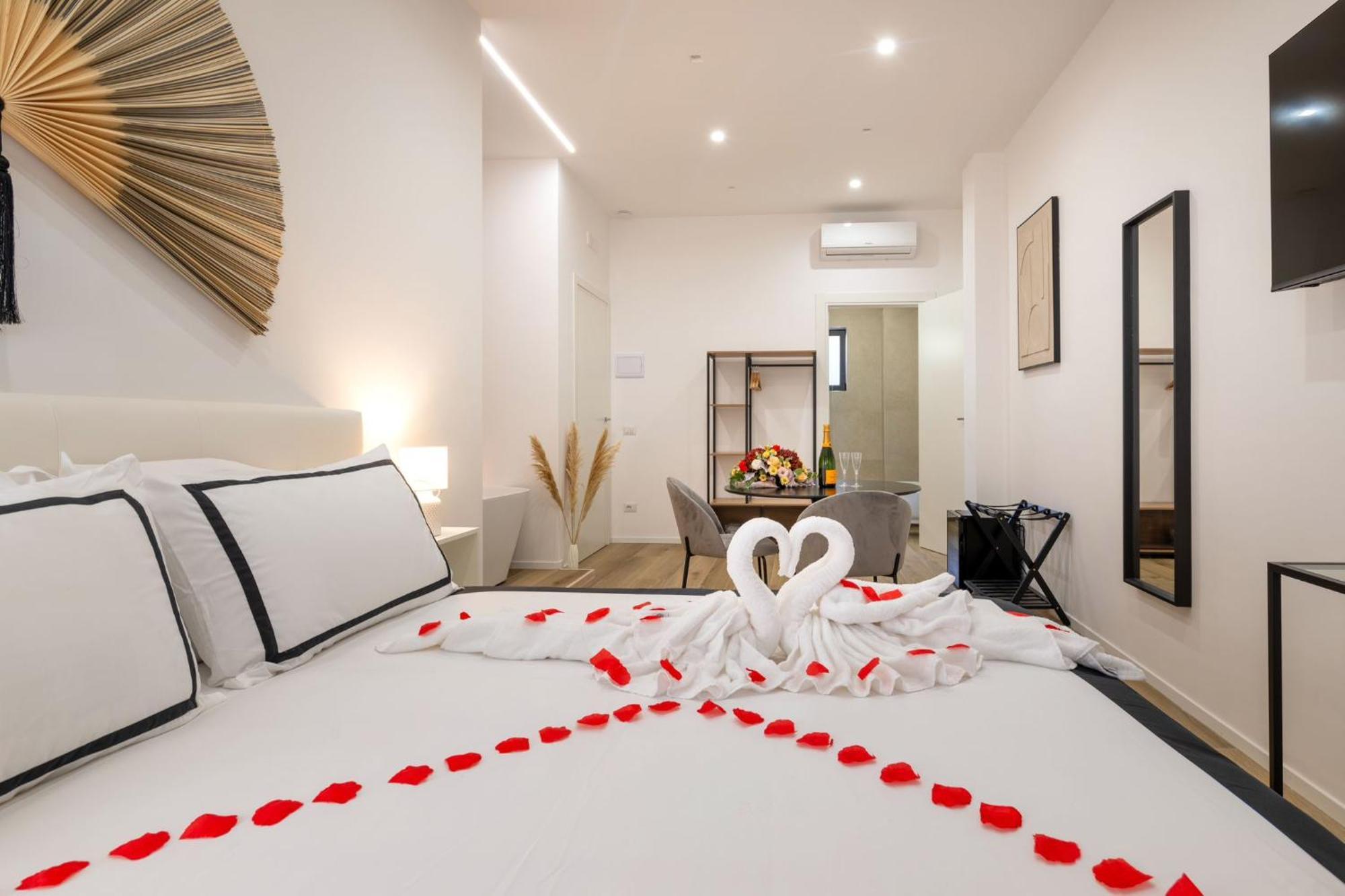 Dimora Fralu Hotel Бари Екстериор снимка