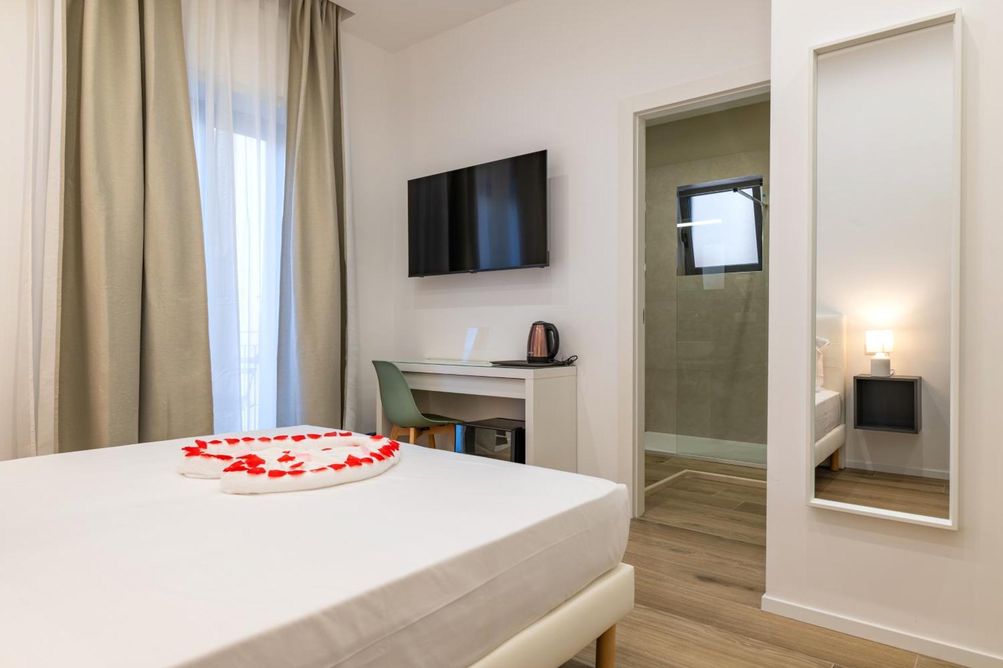Dimora Fralu Hotel Бари Екстериор снимка