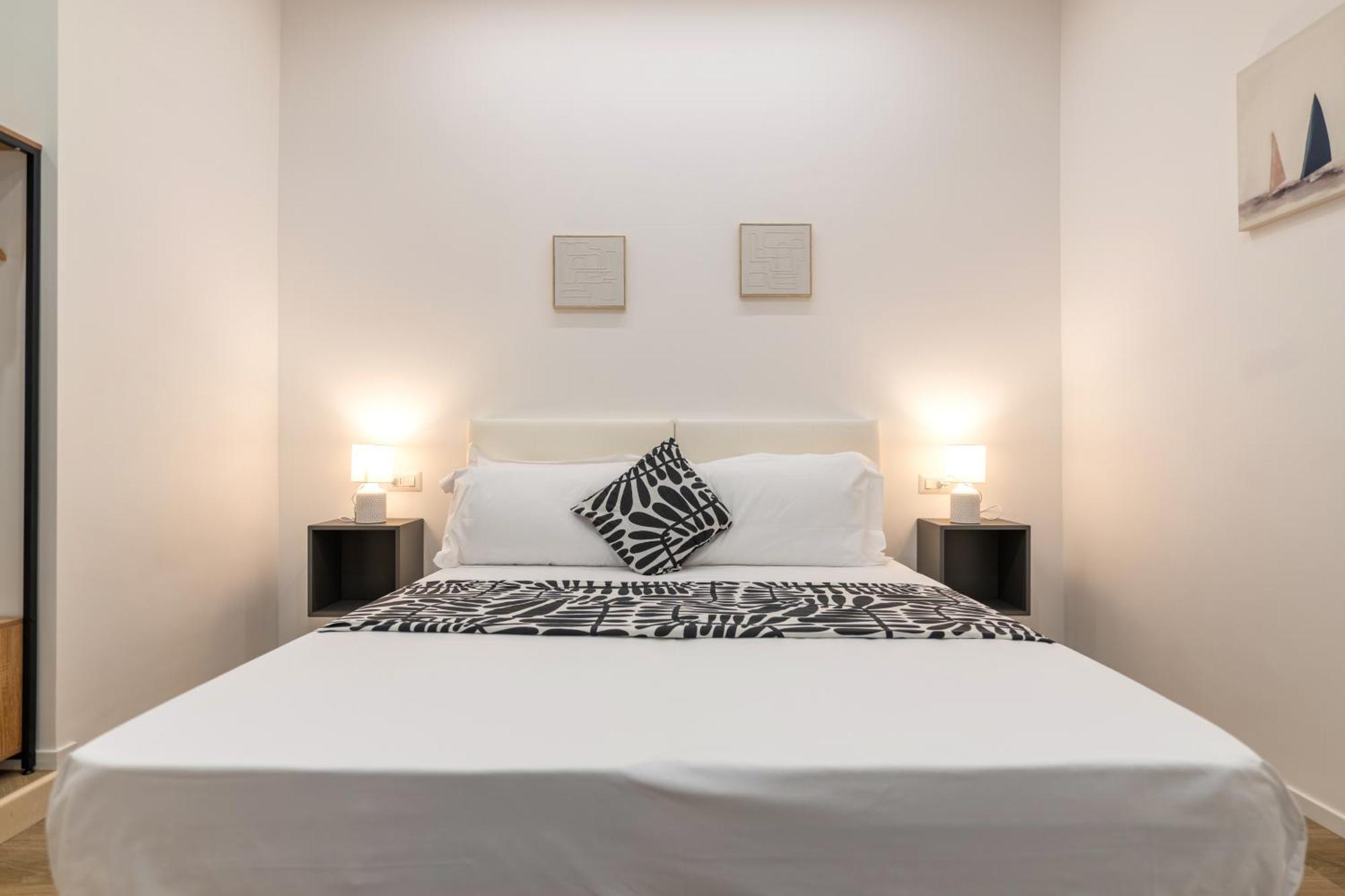 Dimora Fralu Hotel Бари Екстериор снимка
