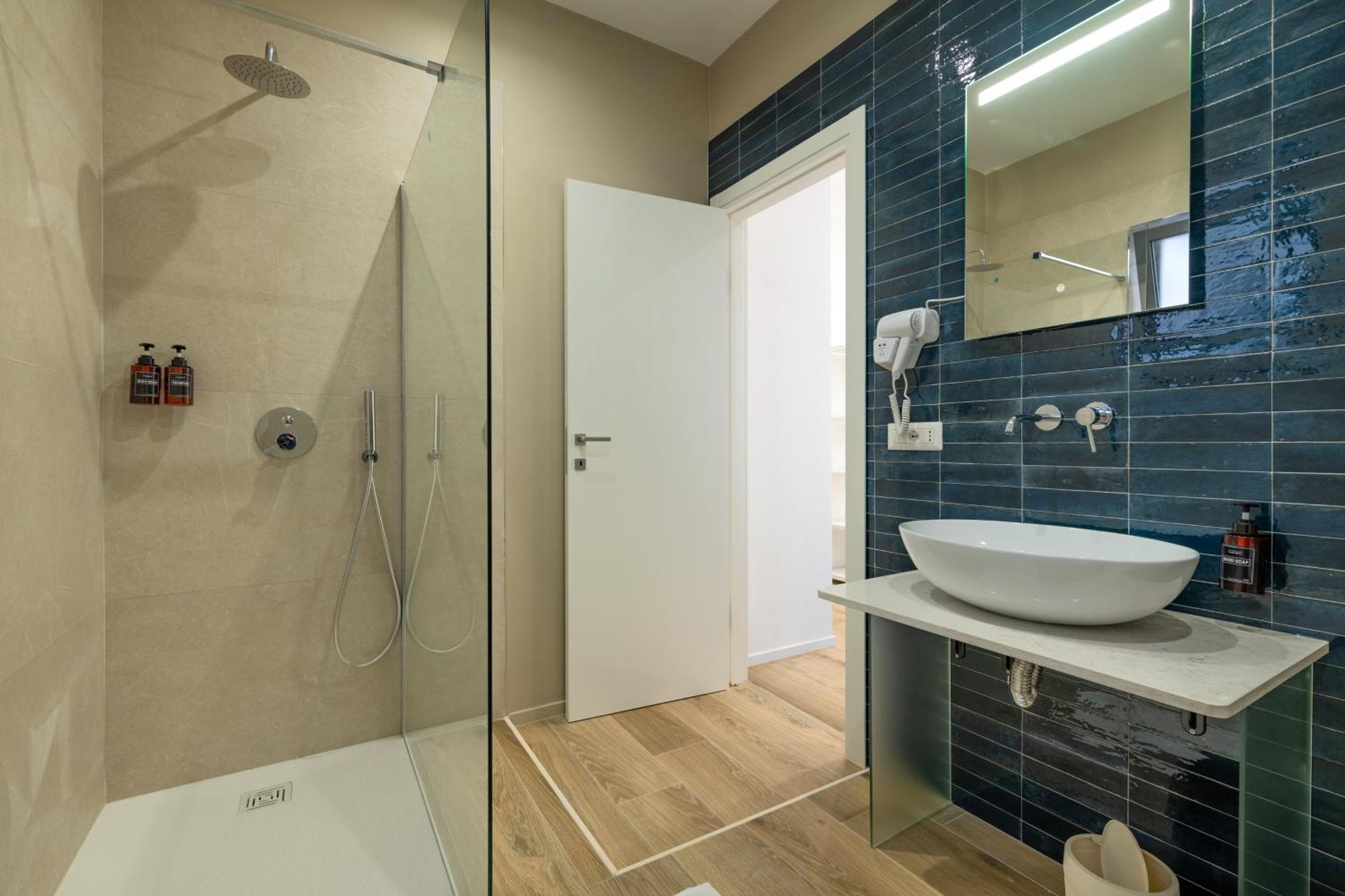 Dimora Fralu Hotel Бари Екстериор снимка